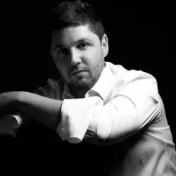 Aarón Zapico