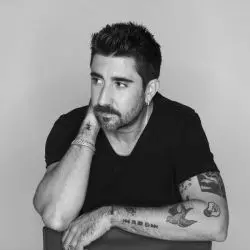 Alex Ubago