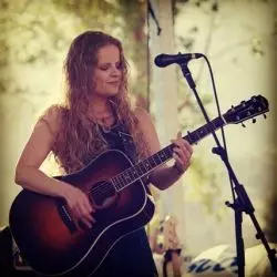 Alice Wallace