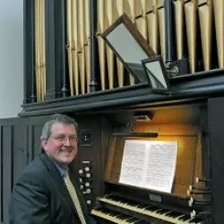 Andrew Lumsden