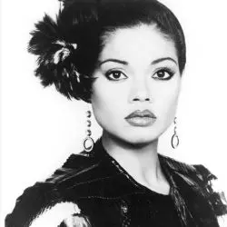 Angela Bofill