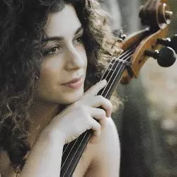 Ani Aznavoorian