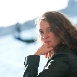 Anne Marie Dragosits