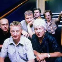 Billy Bragg & The Blokes