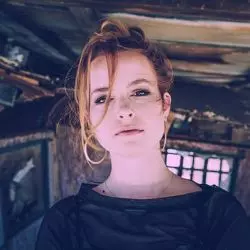 Bridgit Mendler