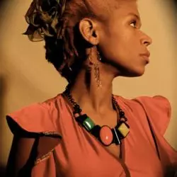 Carmen Souza