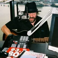 Colin Linden