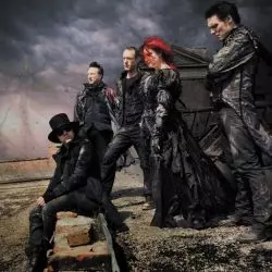 Coma Divine