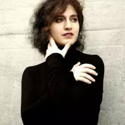 Corina Marti