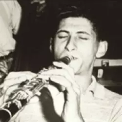 Cy Laurie