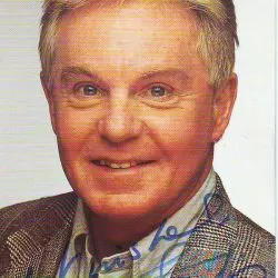 Derek Jacobi