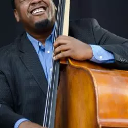Dezron Douglas