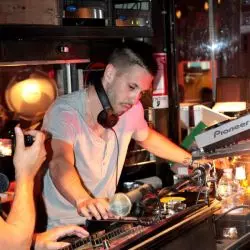 Dj Ghello