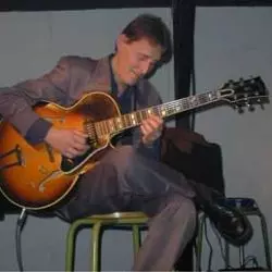 Doug Raney