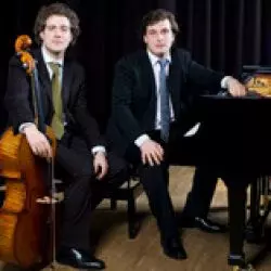 Duo Arp Frantz