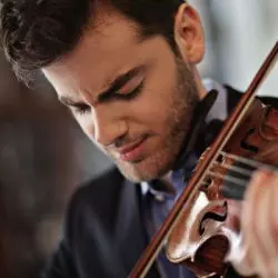 Emmanuel Tjeknavorian