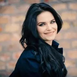 Emöke Barath