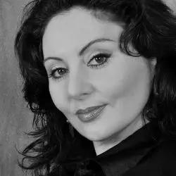 Enkelejda Shkosa