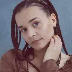 Erika de Casier