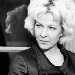 Eva Eastwood