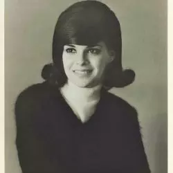 Evie Sands