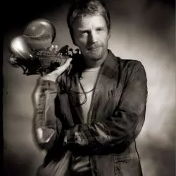 Fredrik Lundin