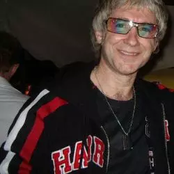 Gary Low