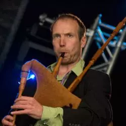 Giles Lewin