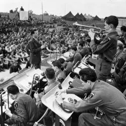 Glenn Miller And The Army Air Force Band