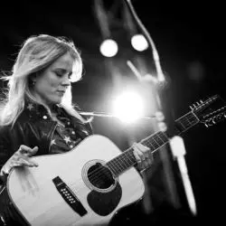Ilse DeLange