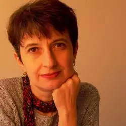Iris Szeghy