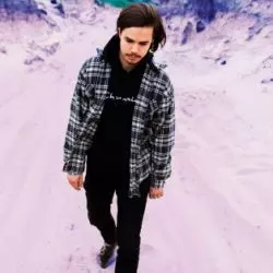 Jo Goes Hunting