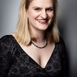 Julia-Maria Kretz