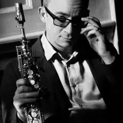 Julian Argüelles