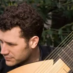 Julian Behr