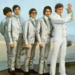 Los Bravos