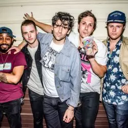 Low Cut Connie