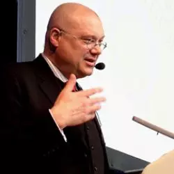Manfred Trojahn