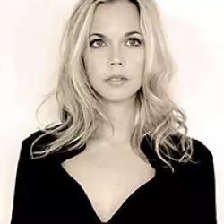 Mojca Erdmann