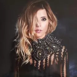 Najoua Belyzel