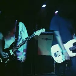 Narrow Head