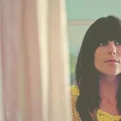 Nicki Bluhm
