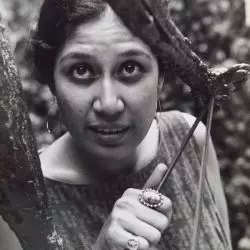 Norma Tanega