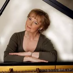 Penelope Thwaites