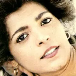 Renata Lú