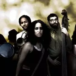 Rupa & The April Fishes