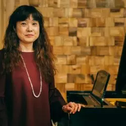 Saori Kobayashi