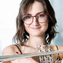 Selina Ott