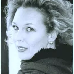 Simone Nold