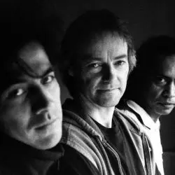 Snowy White & The White Flames